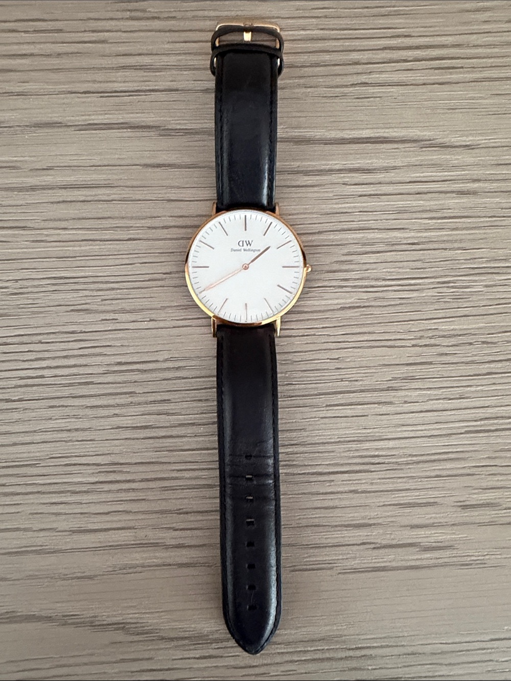 Daniel Wellington Black Leather Watch with Gold Case and White Dial